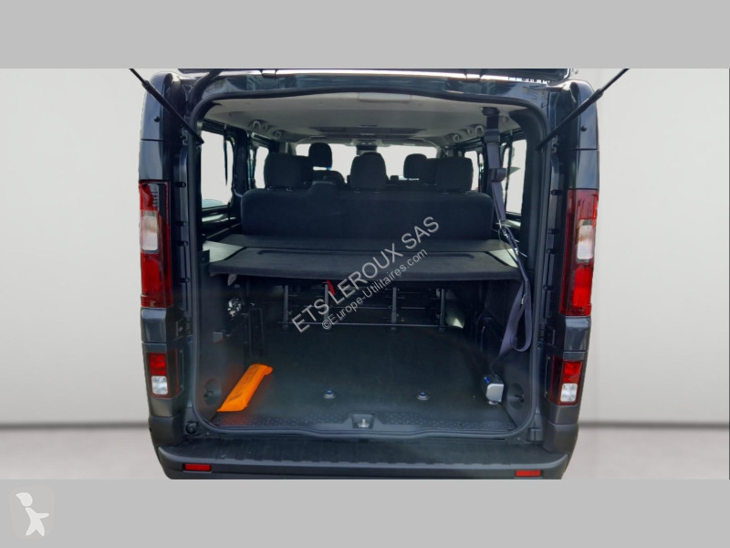 Véhicule utilitaire Renault TRAFIC