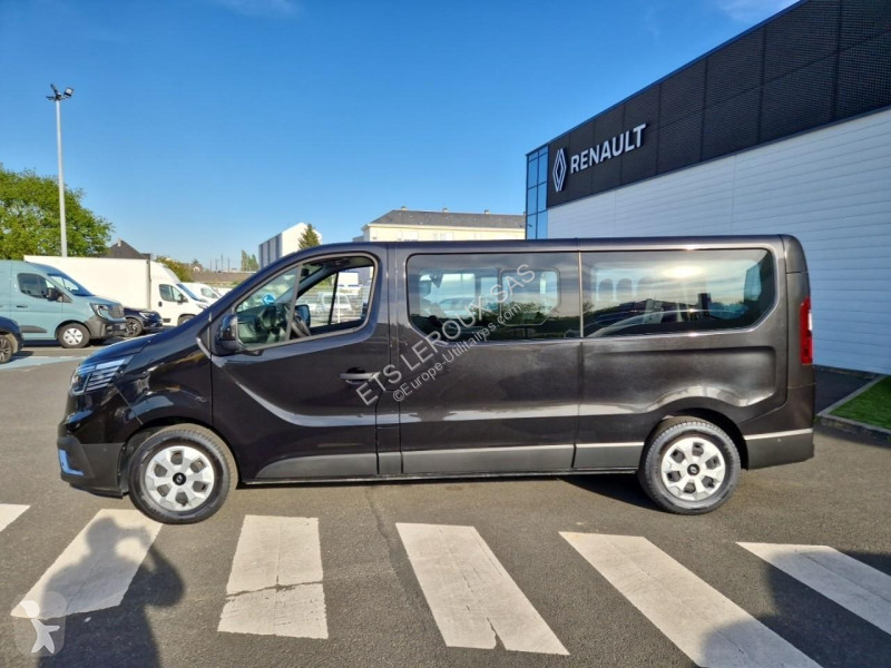 Véhicule utilitaire Renault TRAFIC