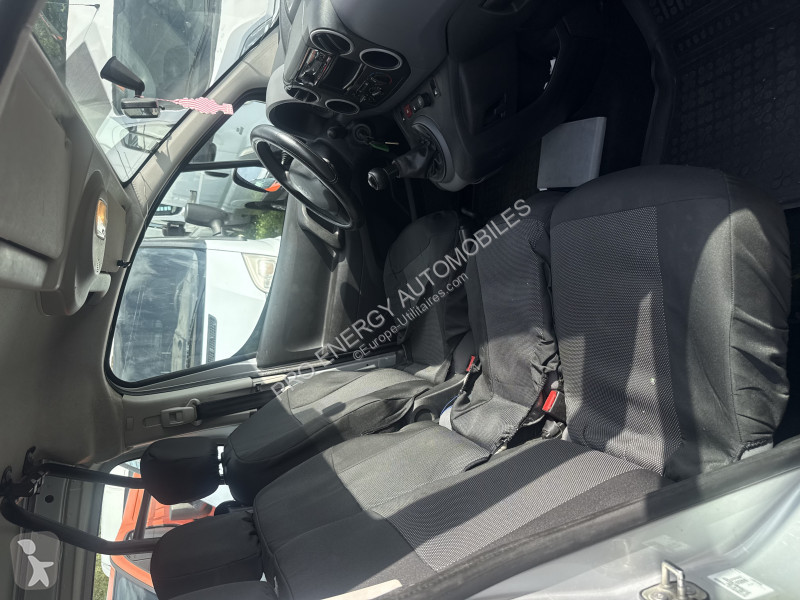 عربة نفعية Peugeot PARTNER 120 L1 1.6 HDI FAP...