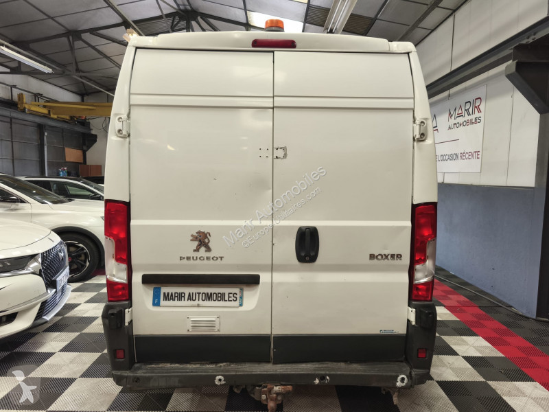 Véhicule utilitaire Peugeot BOXER FG