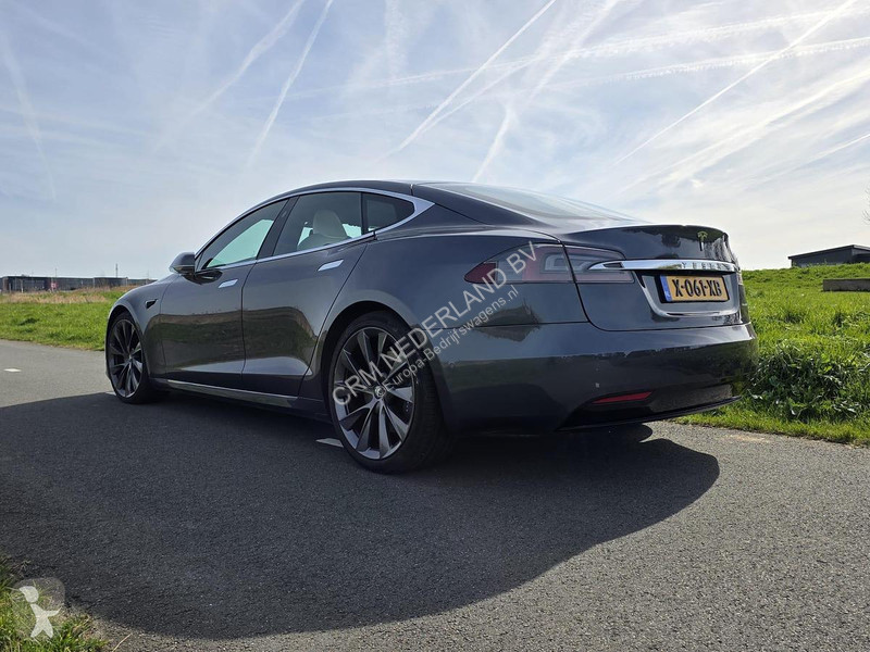 Samochód dostawczy Tesla - P100 - Long Range