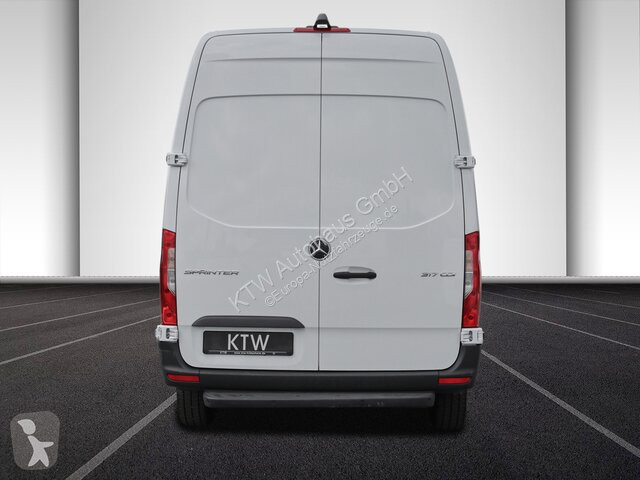 Furgoneta Mercedes Sprinter 317...
