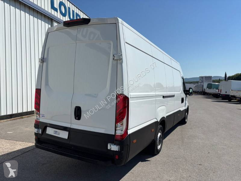 Iveco  Transporter