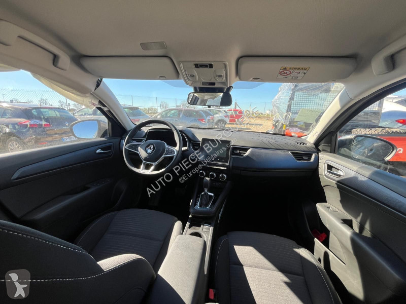 Veicolo commerciale Renault 1.6 E-Tech 145...