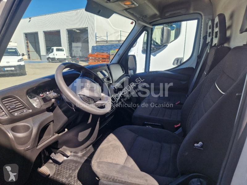 Furgoneta Iveco  DAILY 35S16 12M3