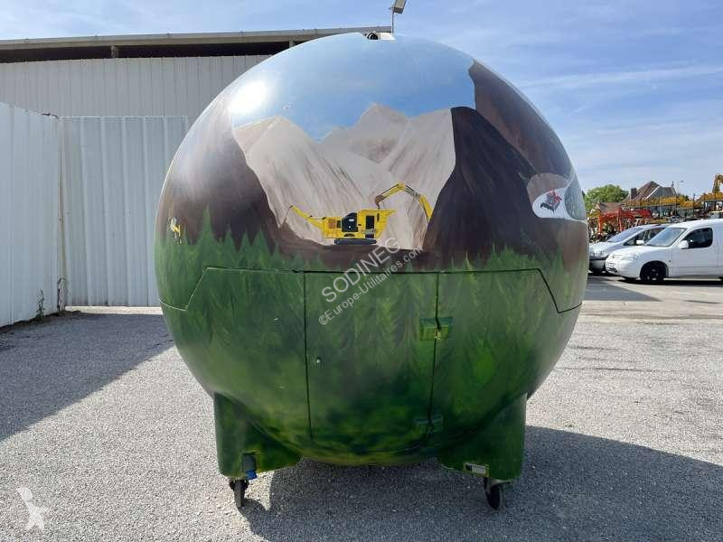 مقطورة   BOULE D'EXPOSITION