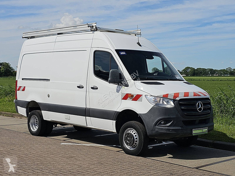 Samochód dostawczy Mercedes 516 CDI 4X4 ALLRAD...