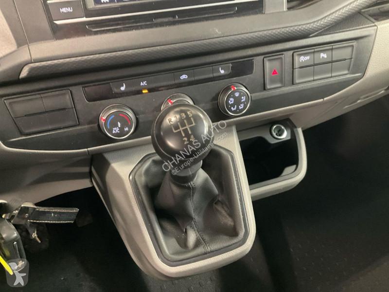 عربة نفعية Volkswagen L2H1 2.0 TDI 110