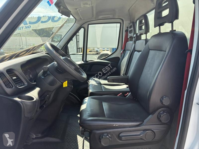 Véhicule utilitaire Iveco CCb 35C16H3.0 L -...