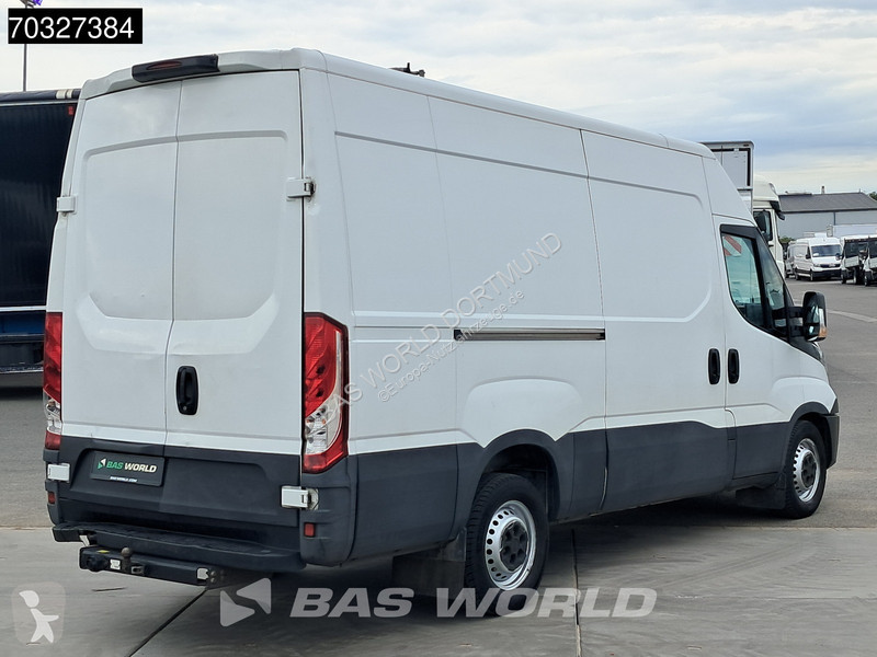 Véhicule utilitaire Iveco 35S14 Automatik L2H2...