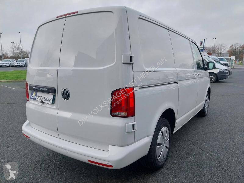 Комерційні автомобілі Volkswagen TRANSPORTER...