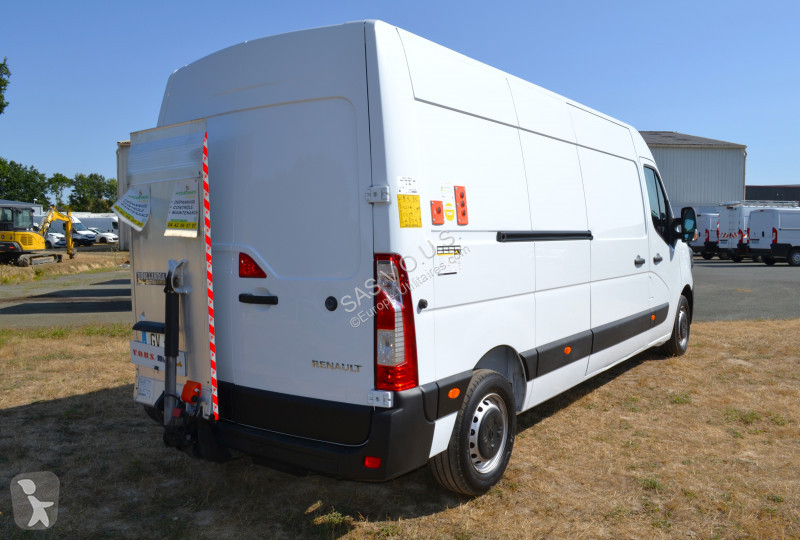 Véhicule utilitaire Renault RENAULT MASTER III...