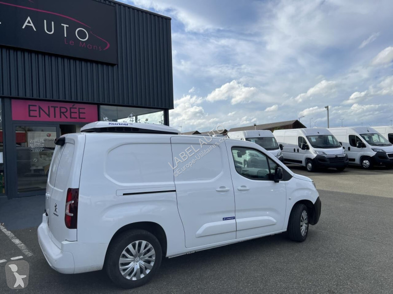 Véhicule utilitaire Peugeot