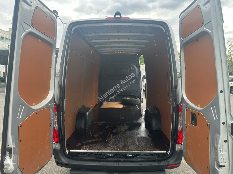 عربة نفعية Mercedes SPRINTER FG 21500 HT  315...