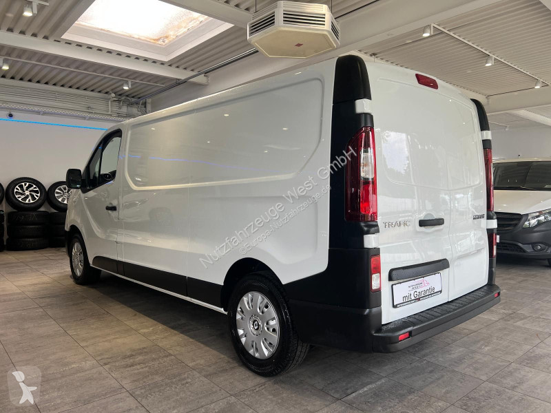 عربة نفعية Renault Kasten L2-H1 3,0t...
