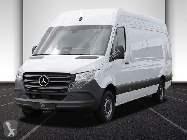 Veículo utilitário Mercedes Sprinter 317...