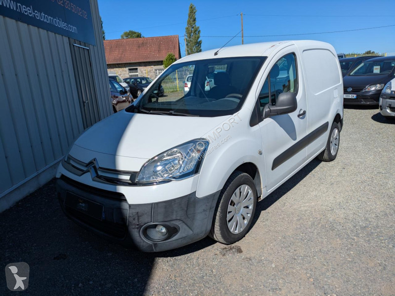 Véhicule utilitaire Citroën BERLINGO L1 II 1.6...