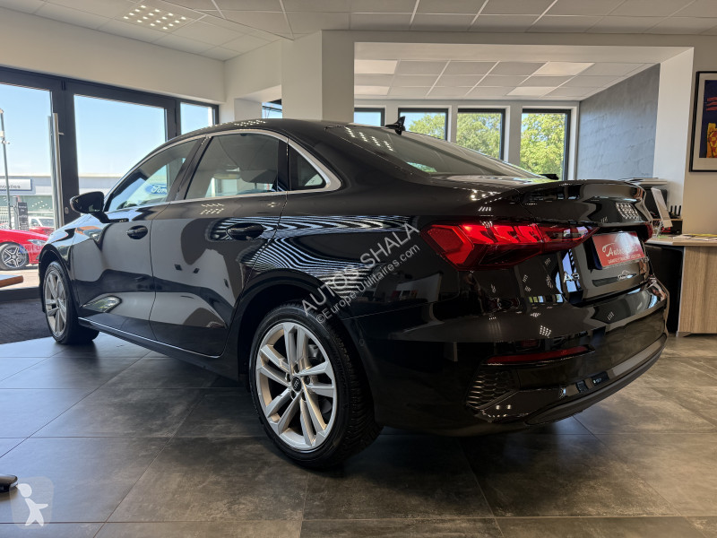 Véhicule utilitaire Audi A3 BERLINE / A PARTIR...