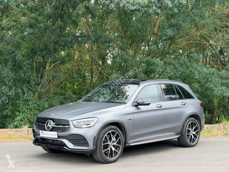 Mercedes 300 DE 9G-TRONIC 4MATIC AMG LINE...
