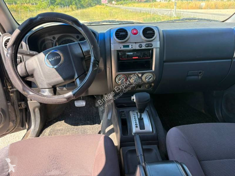 Veicolo commerciale Isuzu