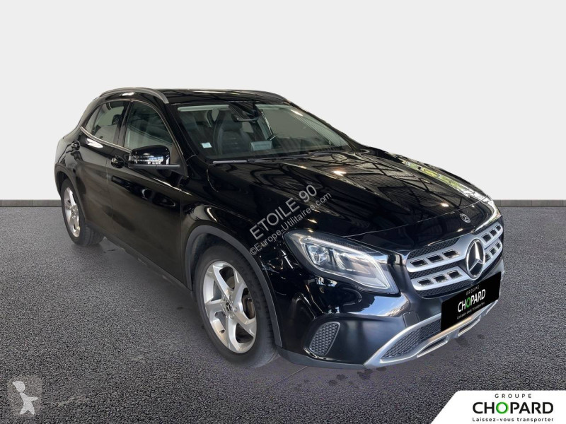 Samochód dostawczy Mercedes GLA 180 7-G DCT