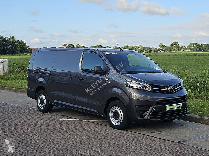 Véhicule utilitaire Toyota 2.0 L3 ac aut EURO6...