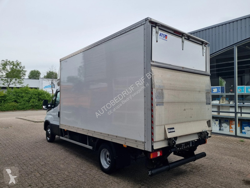 Samochód dostawczy Iveco 35C16 3.0D Koffer/...