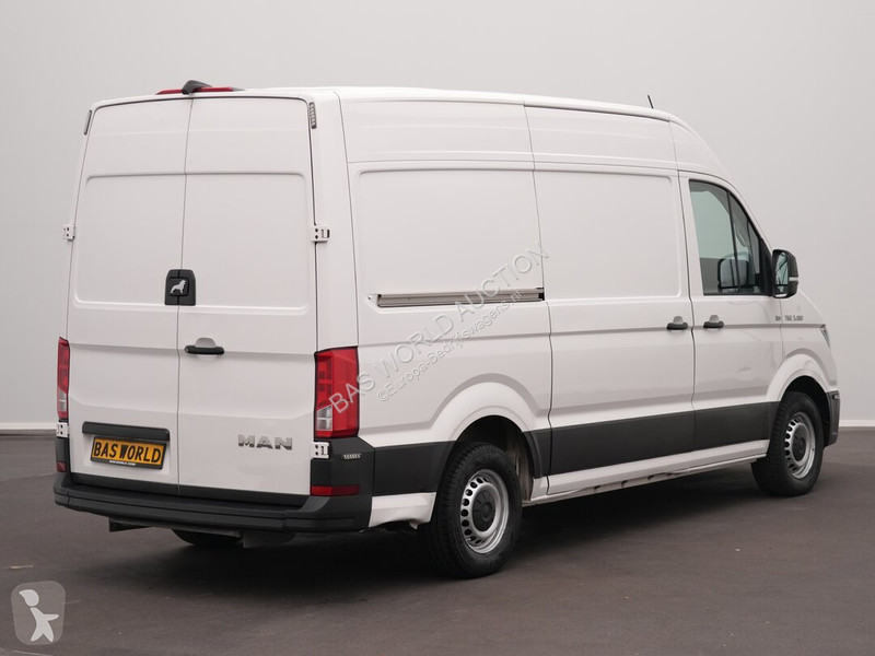Bedrijfswagen MAN 3.180