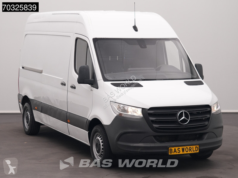 Véhicule utilitaire Mercedes 311 CDI L2H2 Airco...