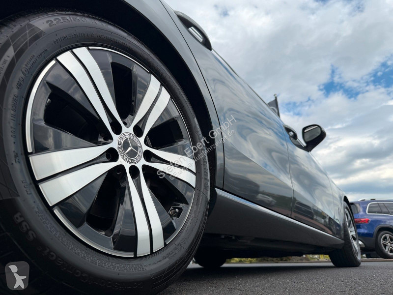 عربة نفعية Mercedes C d T...