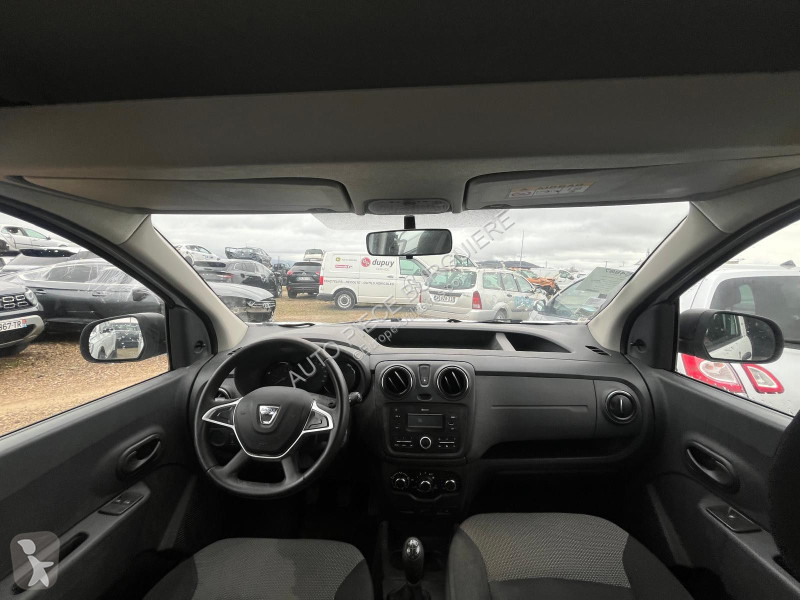 Véhicule utilitaire Dacia DACIA 1.6 SCe 100...
