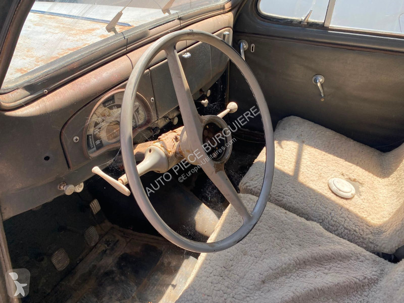 Véhicule utilitaire Peugeot PEUGEOT 203 Plateau...