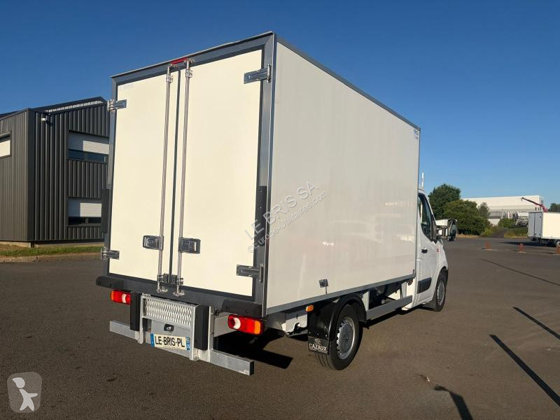 عربة نفعية Renault 2.3L - DCi130 MASTER