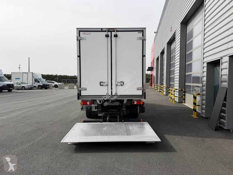 Véhicule utilitaire Renault FRIGO 12M3 165 CV...