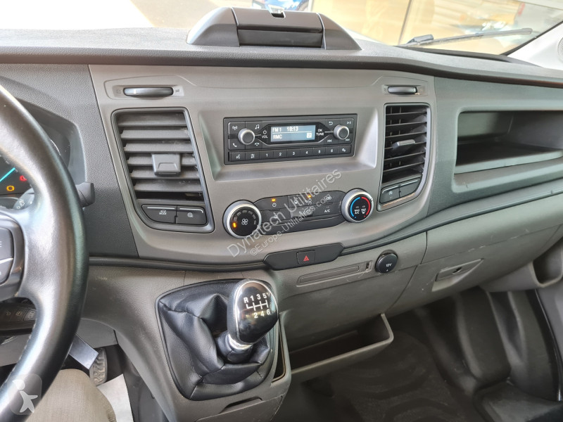 Véhicule utilitaire Ford TRANSIT 2T CCB P350 L2...