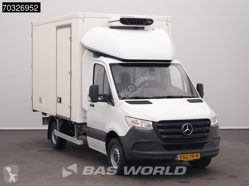 Furgoneta Mercedes 317 CDI Koelwagen Zijdeur...