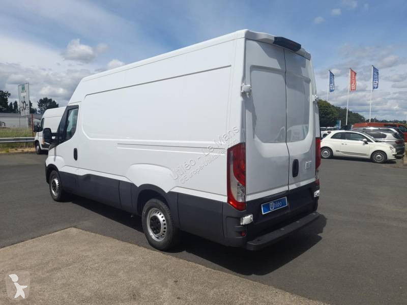 Samochód dostawczy Iveco