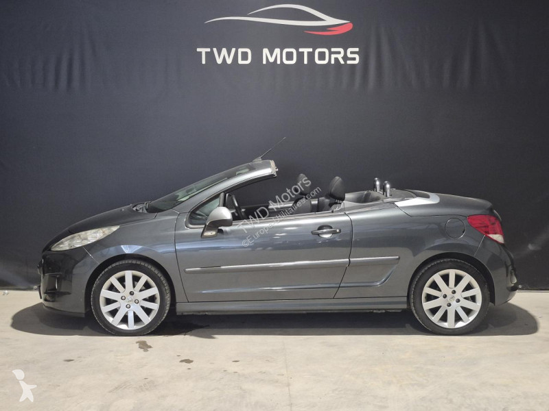 Véhicule utilitaire Peugeot 207 CC 1.6 HDi -...
