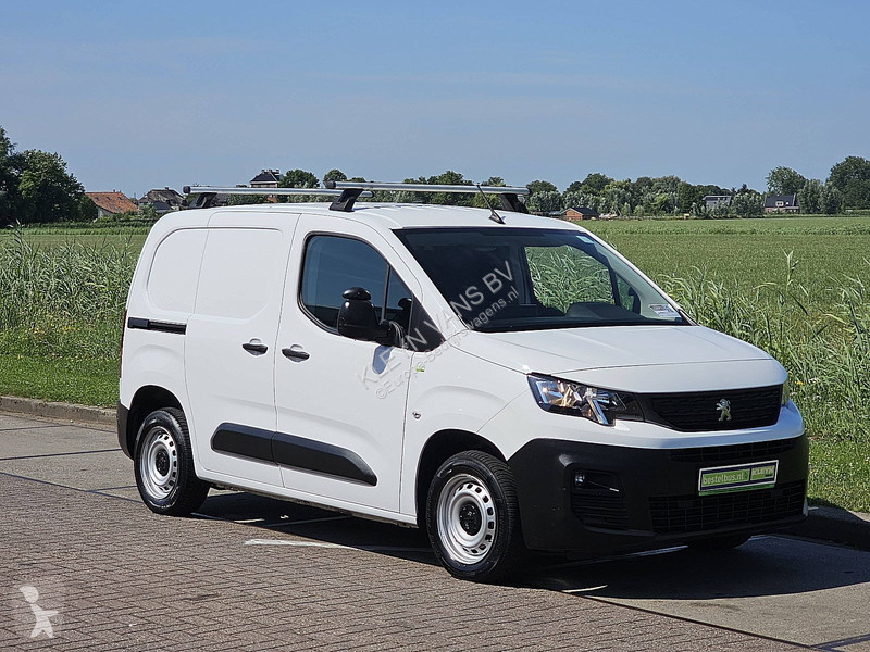 Furgoneta Peugeot 1.5 L1 Navi Euro6 NAP!