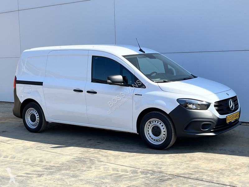 Furgoneta Mercedes 112 51kWh L2 284 WLTP 98%...