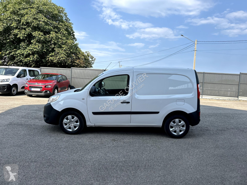 Véhicule utilitaire Renault 1.5 Blue dci 95...