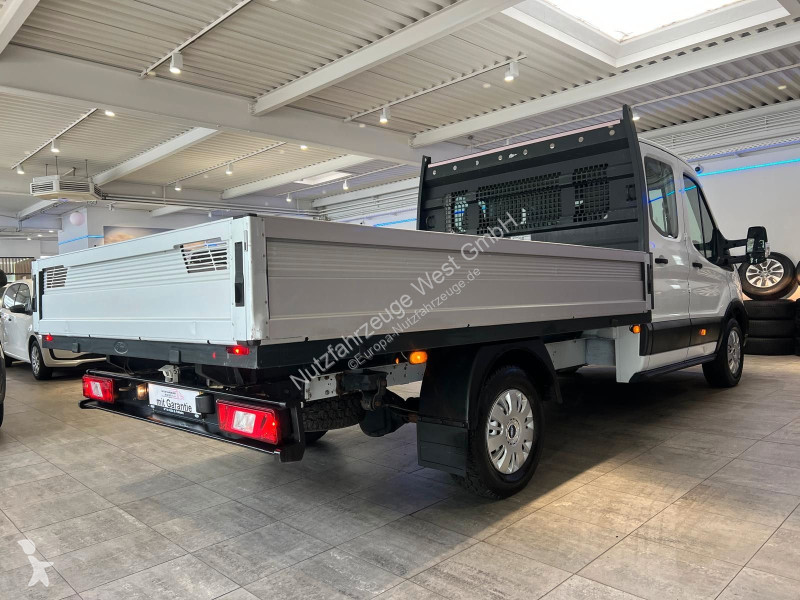 عربة نفعية Ford TDI Maxi DoKa...