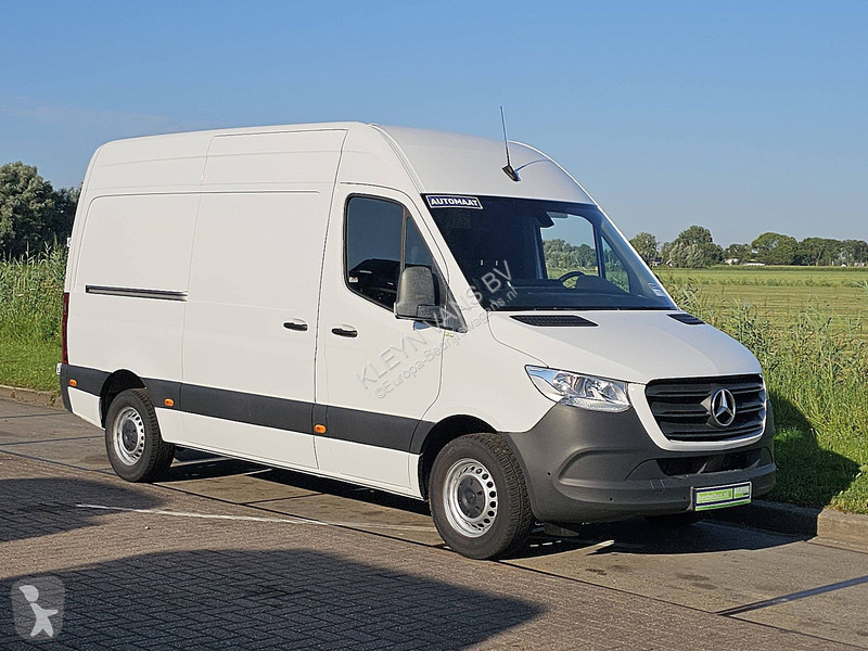عربة نفعية Mercedes 317 L2H2 RWD Automaat