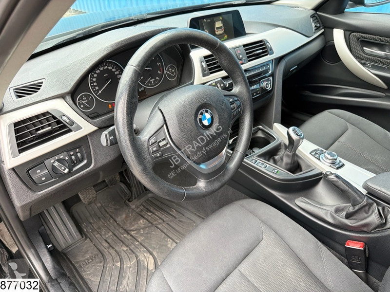 عربة نفعية BMW 3-serie