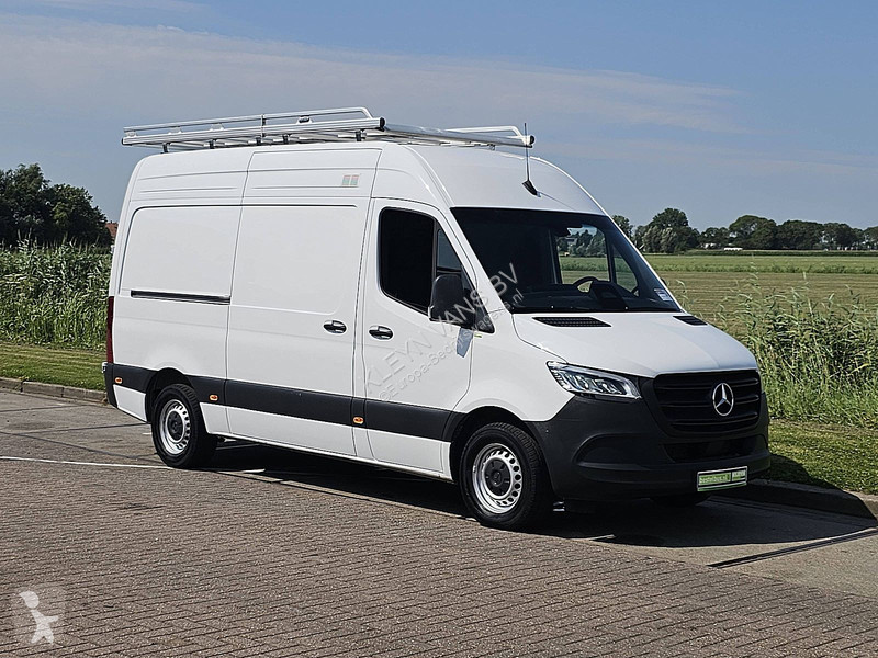 Furgoneta Mercedes 315 L2H2 LED RWD Mbux!