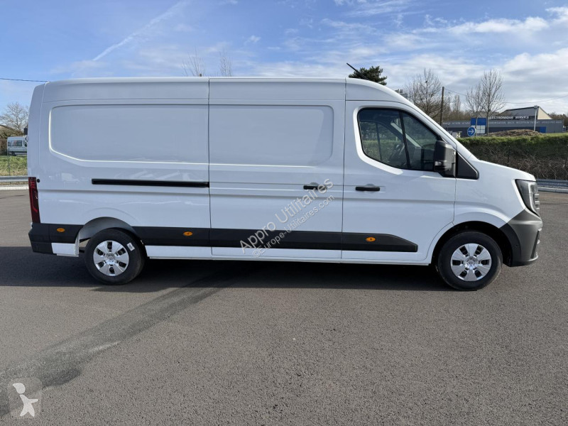 Véhicule utilitaire Nissan INTERSTAR 3.5t L3H2...