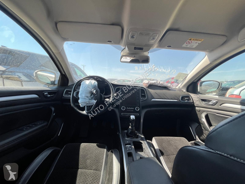 Véhicule utilitaire Renault Mégane IV 1.3...