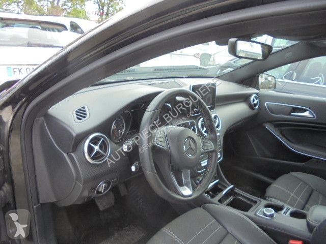 Véhicule utilitaire Mercedes Classe A A180 1.6i...