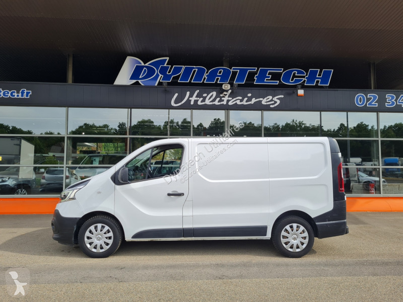 Véhicule utilitaire Renault TRAFIC III FG L1H1...