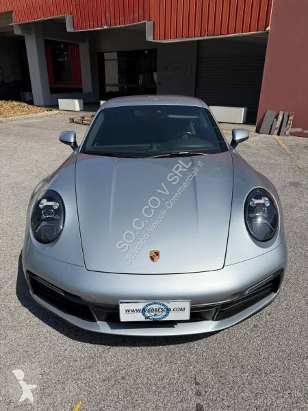 Véhicule utilitaire Porsche